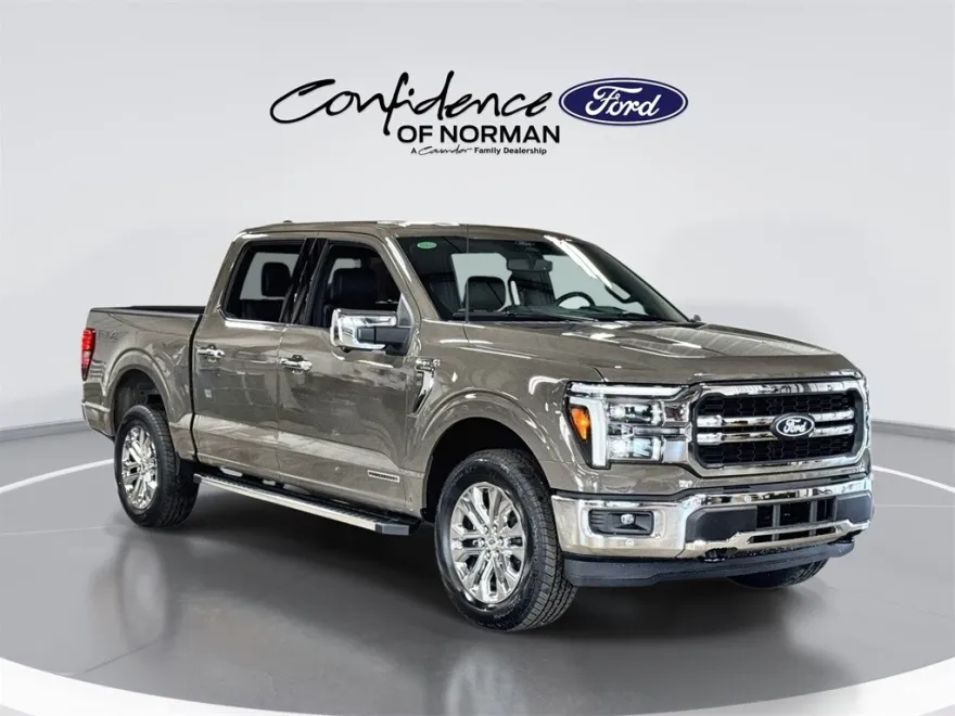 2025 Ford F-150 Lariat photo 1