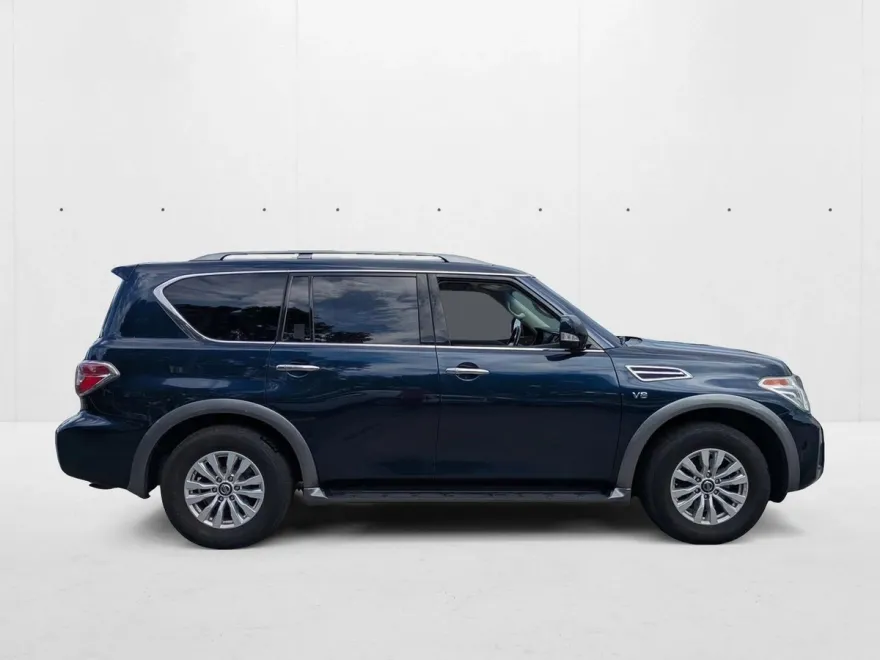 2020 Nissan Armada SV photo 1