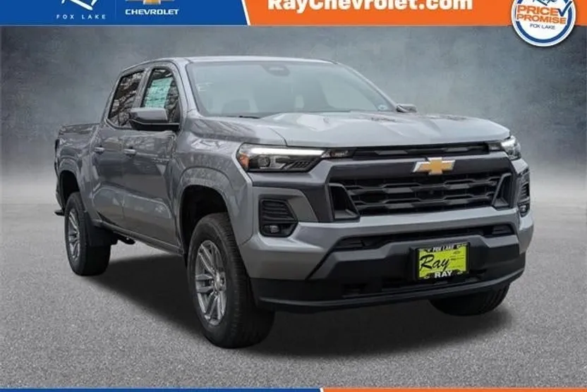 2025 Chevrolet Colorado Work Truck LT photo 1