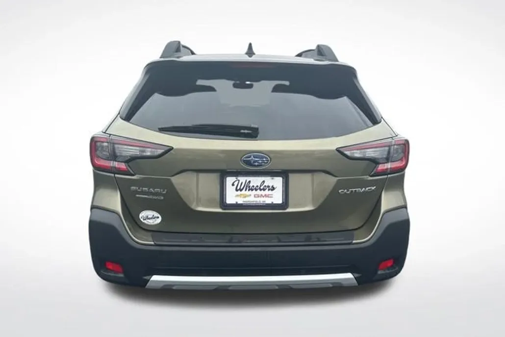 2023 Subaru Outback Limited photo 1