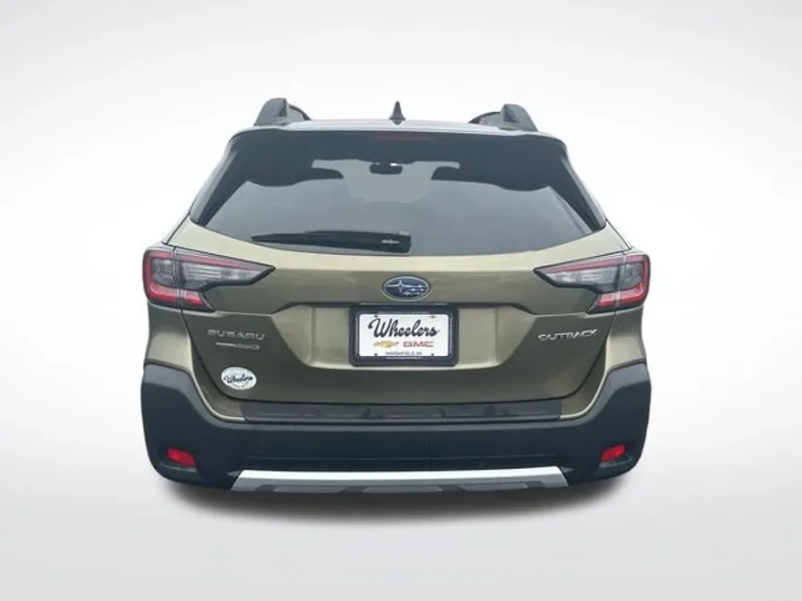 2023 Subaru Outback Limited photo 1