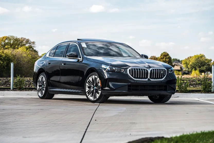 2025 Bmw i5 eDrive40 photo 1