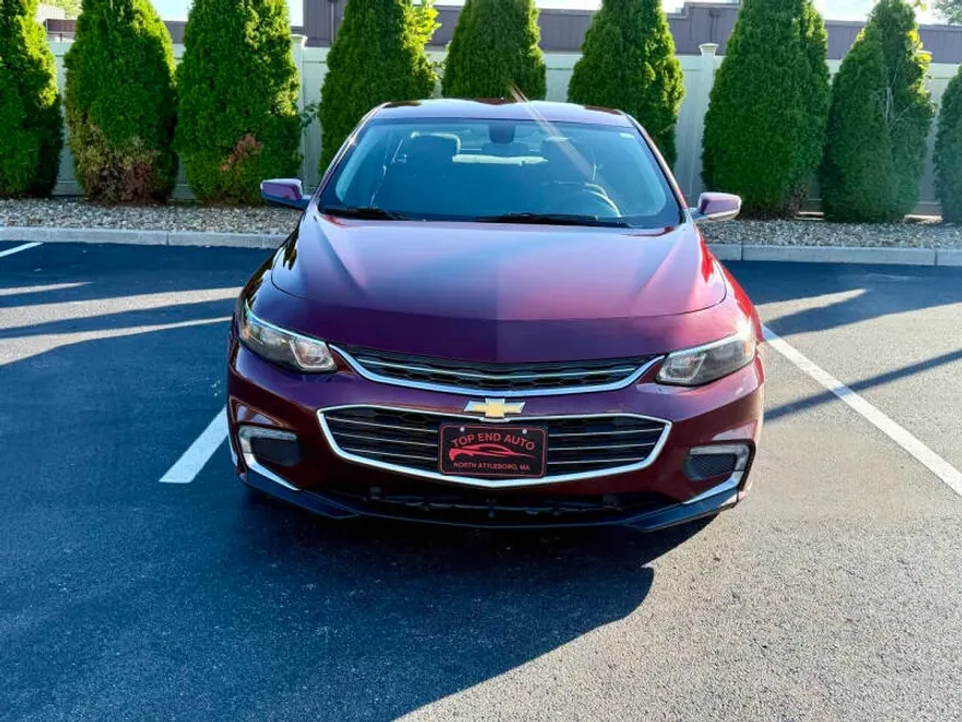 2016 Chevrolet Malibu 1LT photo 1