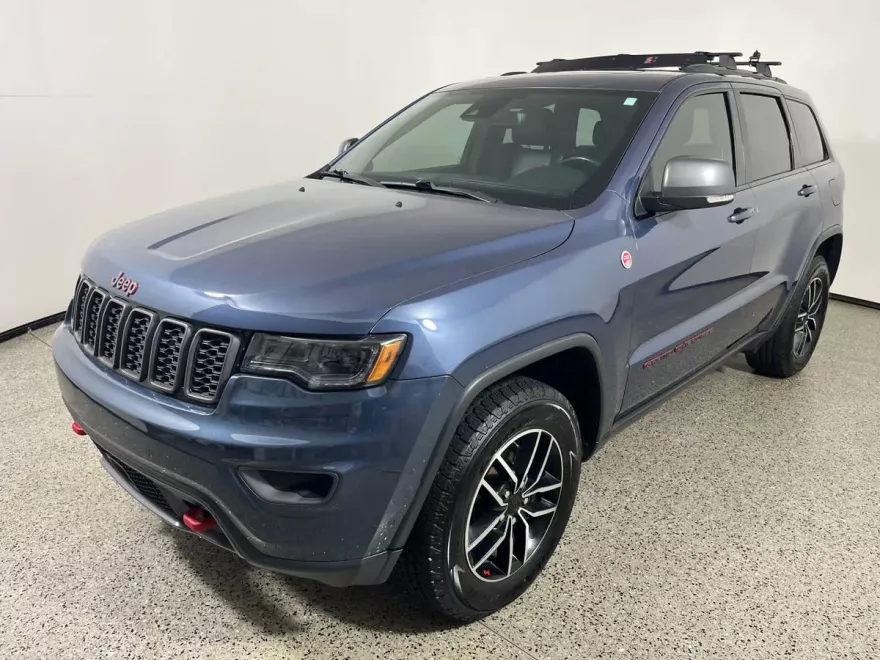 2021 Jeep Grand Cherokee Trailhawk photo 1