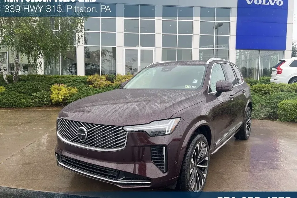 2026 Volvo XC90 Plus photo 1