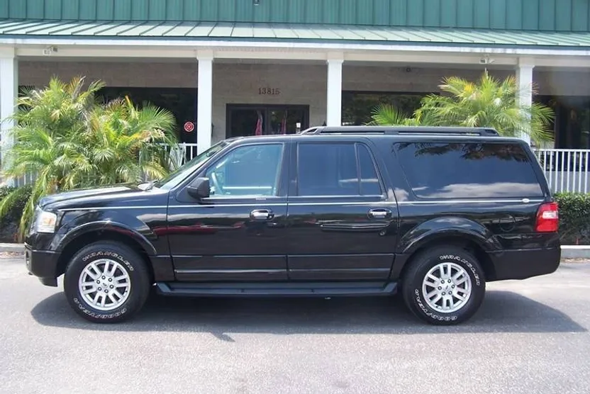 2014 Ford Expedition EL XLT photo 1