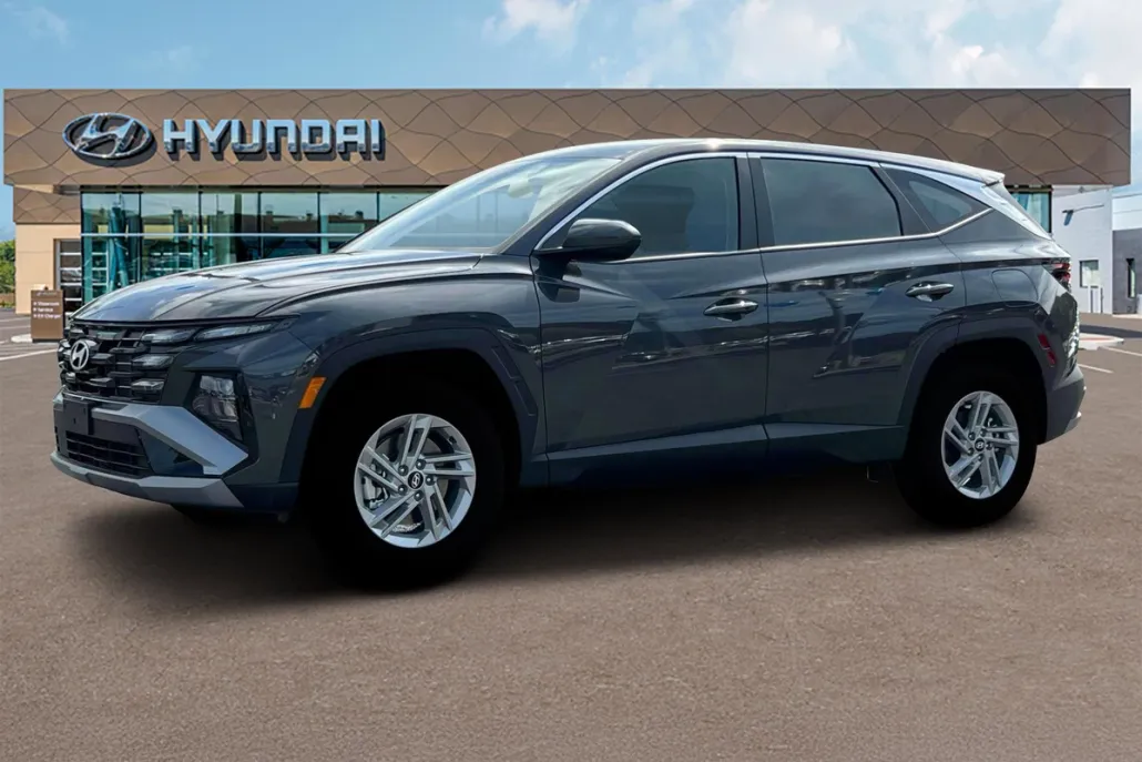 2025 Hyundai Tucson SE photo 1