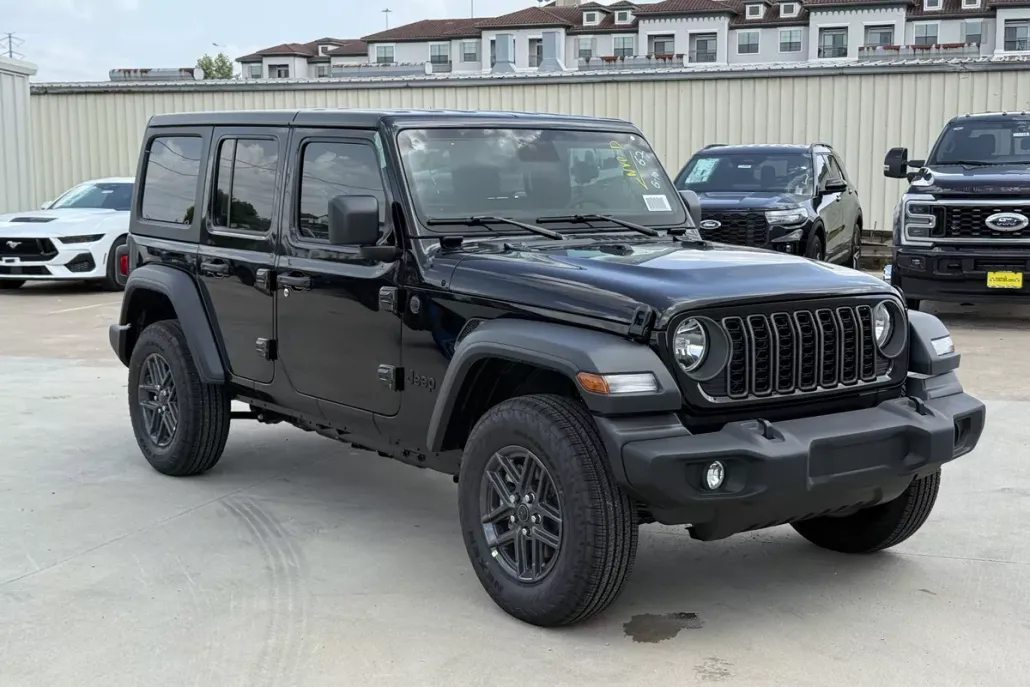 2025 Jeep Wrangler Sport S photo 1
