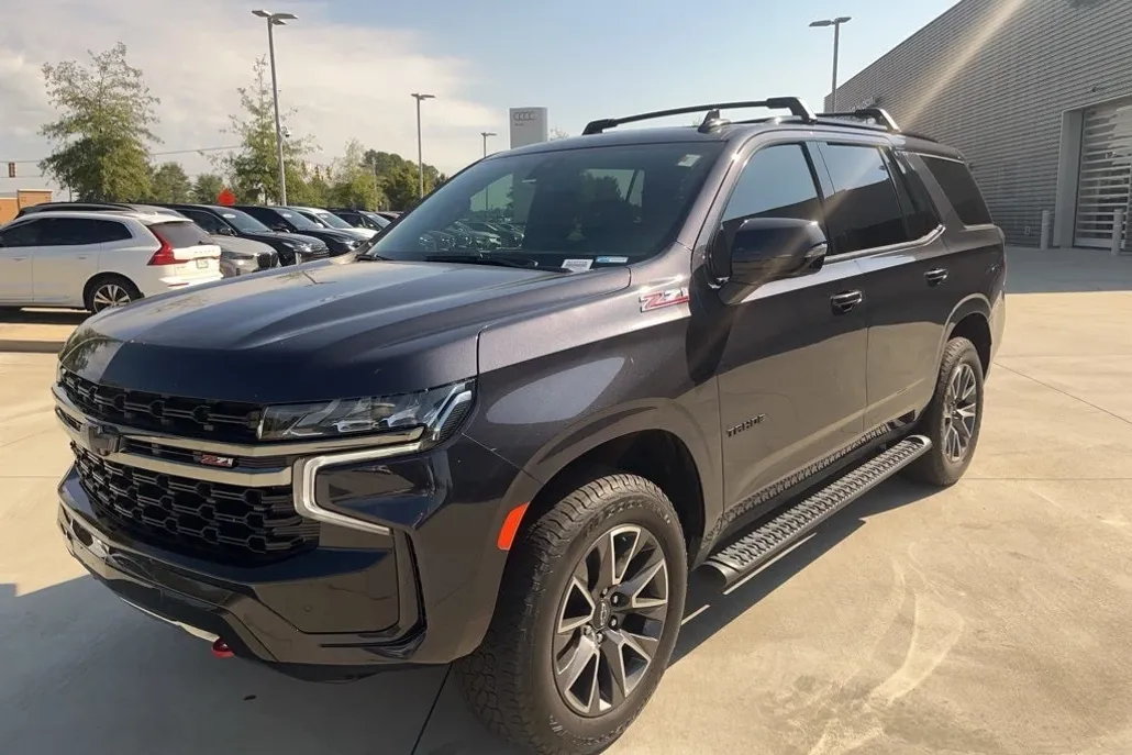 2022 Chevrolet Tahoe Z71 photo 1