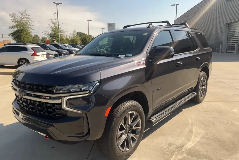 2022 Chevrolet Tahoe Z71 photo 1
