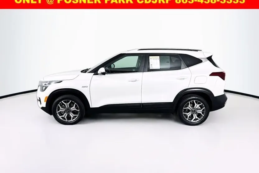 2022 Kia Seltos EX photo 1