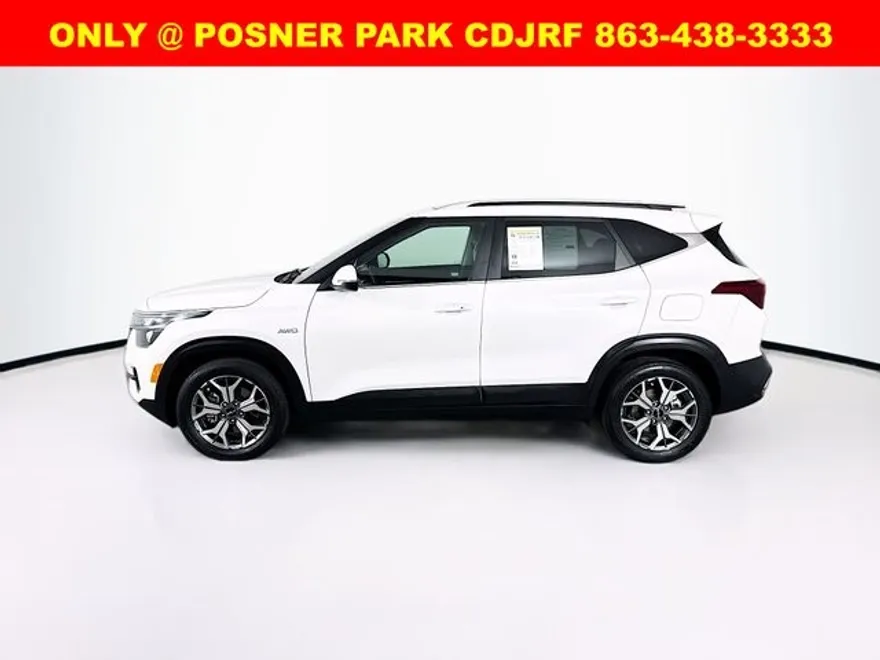 2022 Kia Seltos EX photo 1