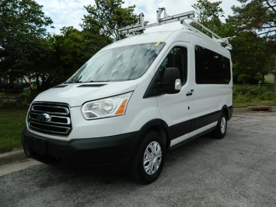 2019 Ford Transit XLT photo 1