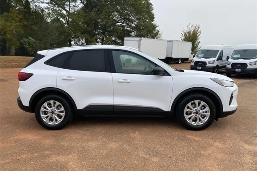 2025 Ford Escape Active photo 1