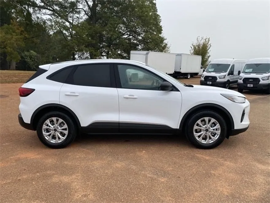 2025 Ford Escape Active photo 1