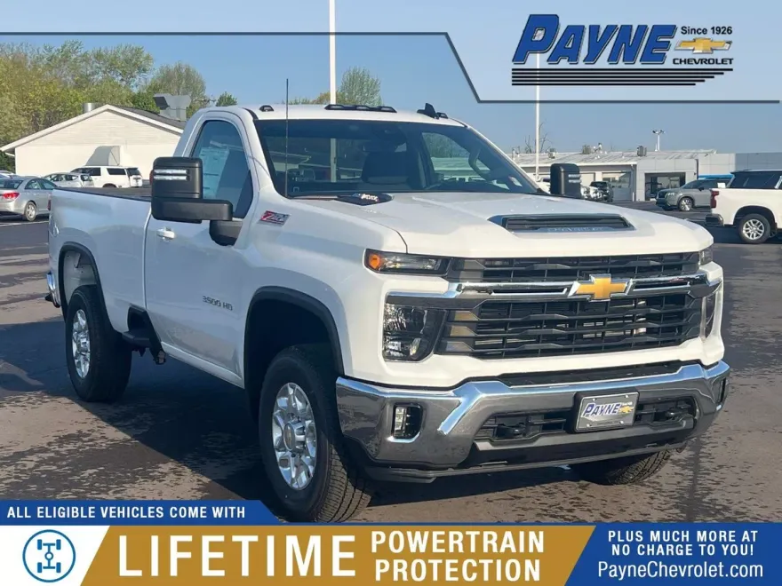 2025 Chevrolet Silverado 3500HD LT photo 1