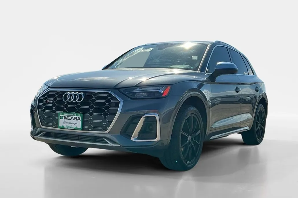 2022 Audi SQ5 Premium photo 1