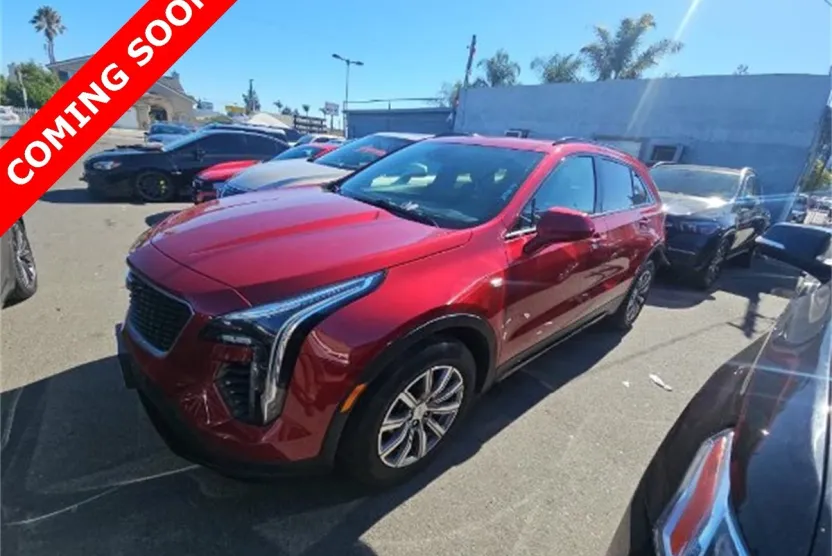 2019 Cadillac XT4 Sport photo 1