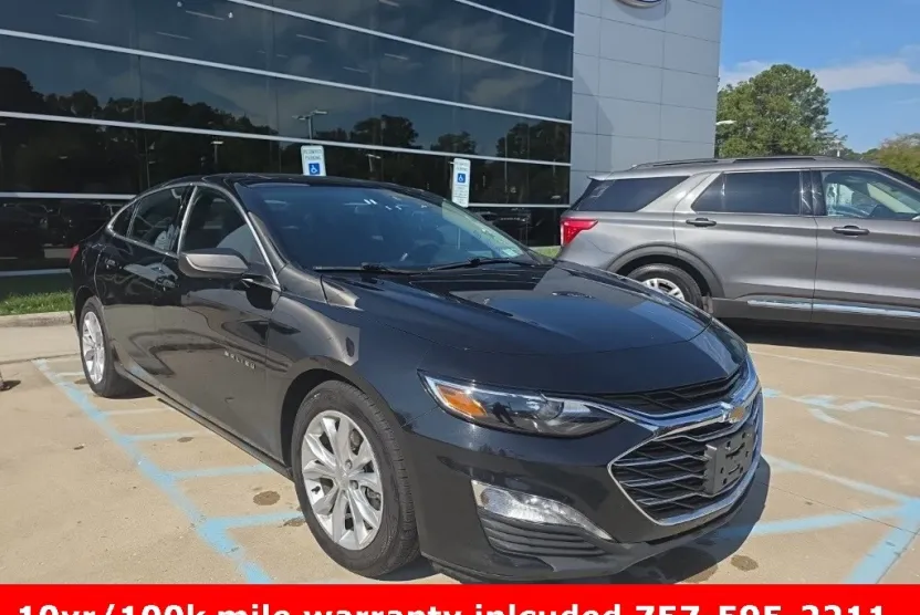 2022 Chevrolet Malibu 1LT photo 1