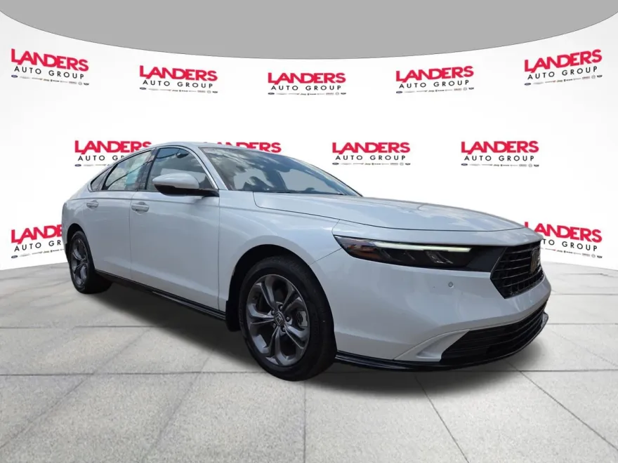 2023 Honda Accord Hybrid EX-L photo 1