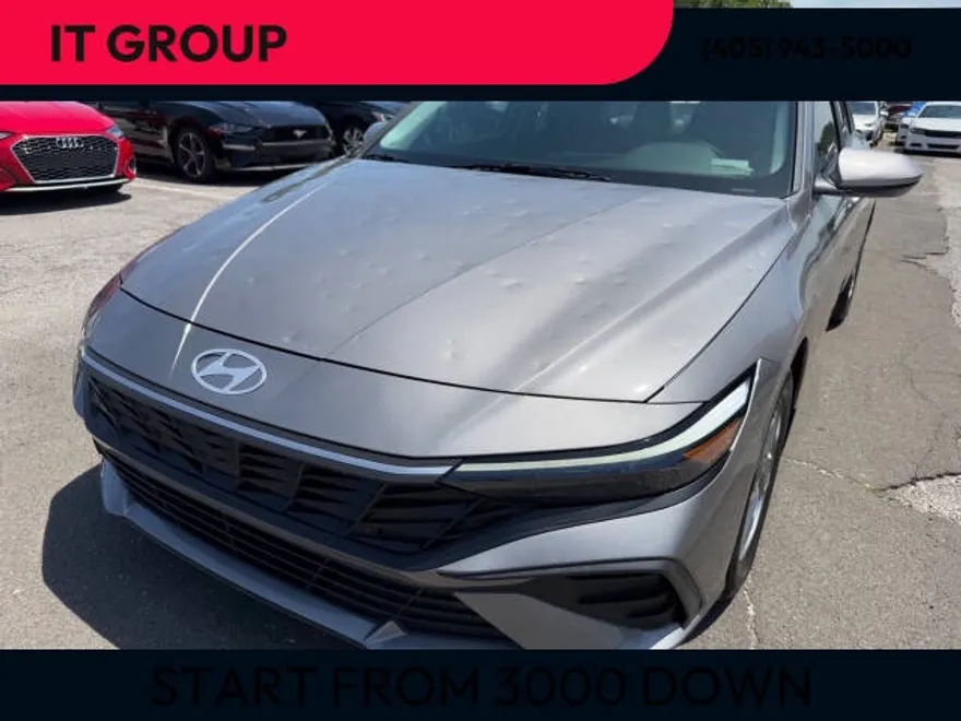 2024 Hyundai Elantra SE photo 1