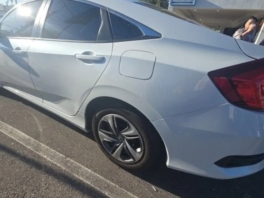 2020 Honda Civic LX photo 1