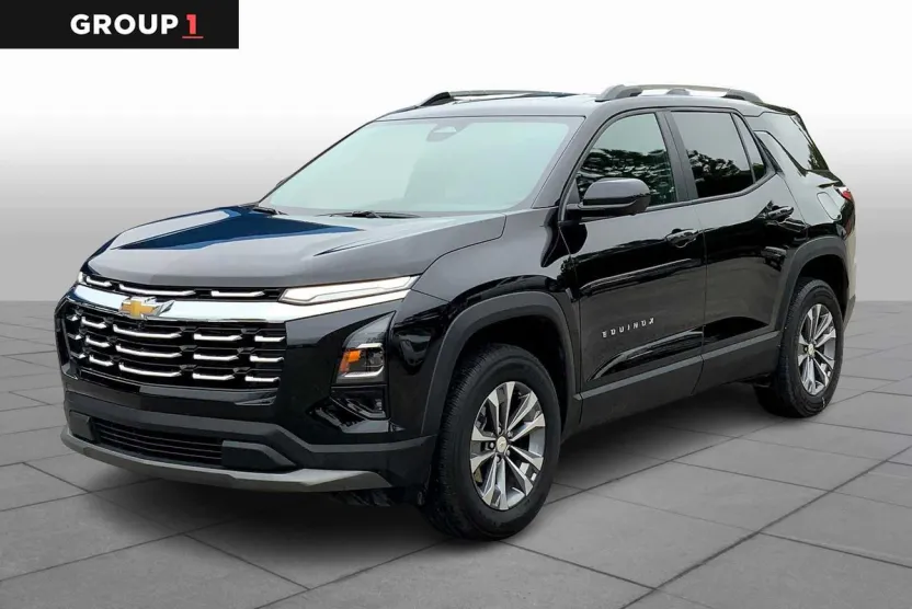 2025 Chevrolet Equinox LT photo 1