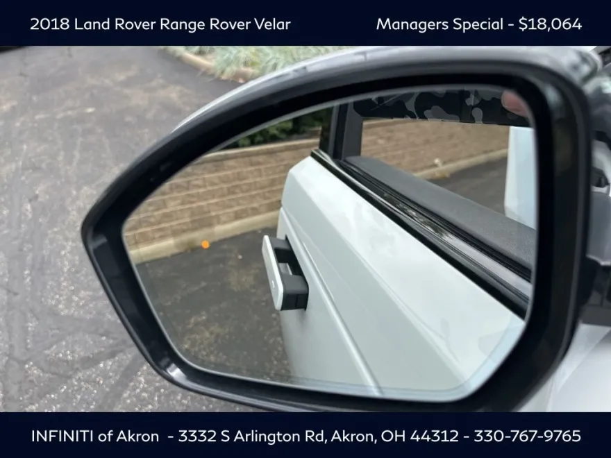 2018 Land Rover Range Rover Velar S photo 1