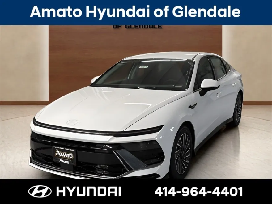2025 Hyundai Sonata Hybrid SEL photo 1