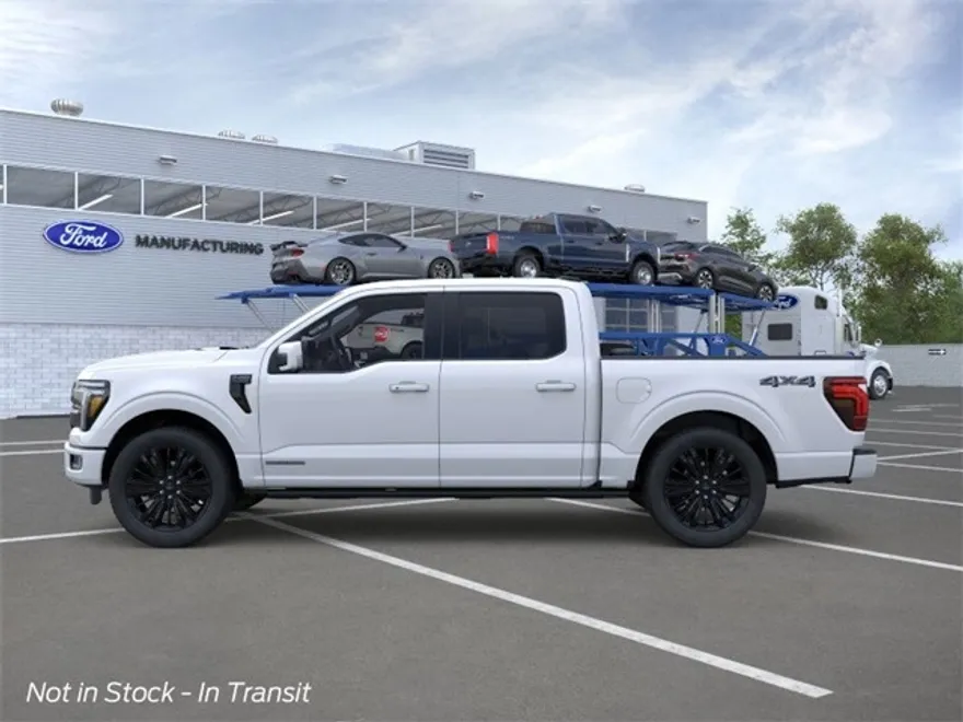 2025 Ford F-150 Platinum photo 1