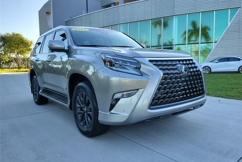 2023 Lexus GX 460 photo 1