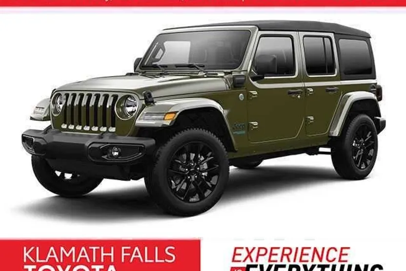 2021 Jeep Wrangler Unlimited Sahara 4xe photo 1