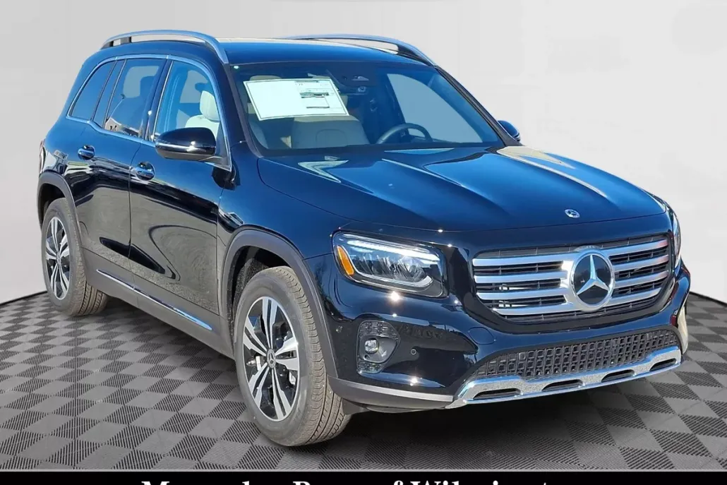 2025 Mercedes Benz GLB 250 4MATIC photo 1