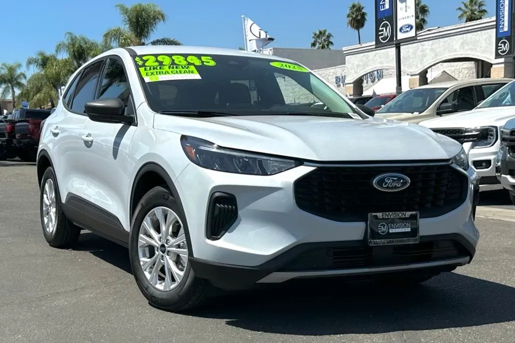2025 Ford Escape Active photo 1