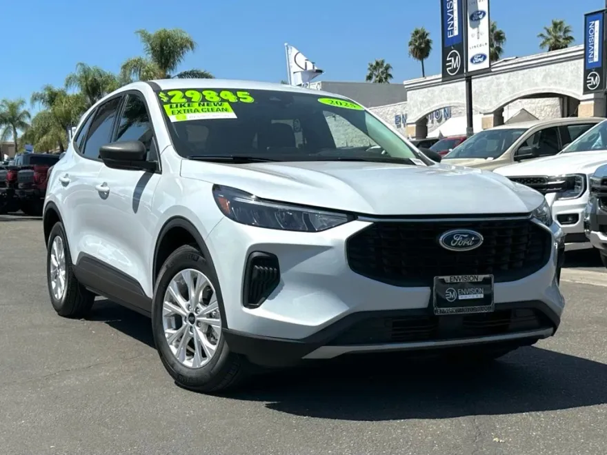2025 Ford Escape Active photo 1