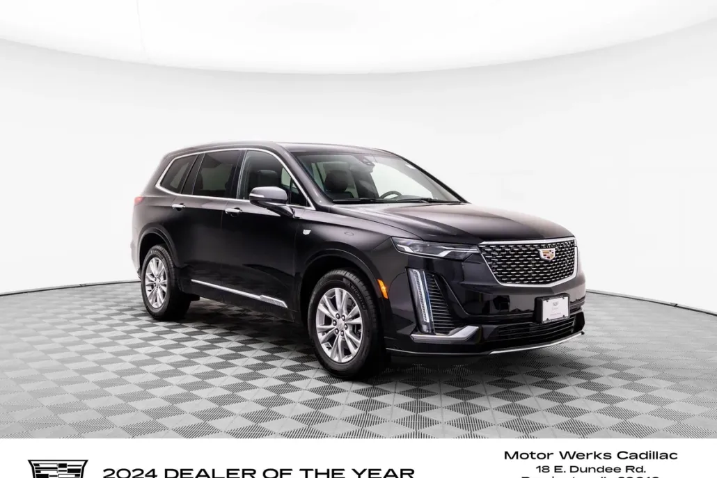 2025 Cadillac XT6 Luxury photo 1