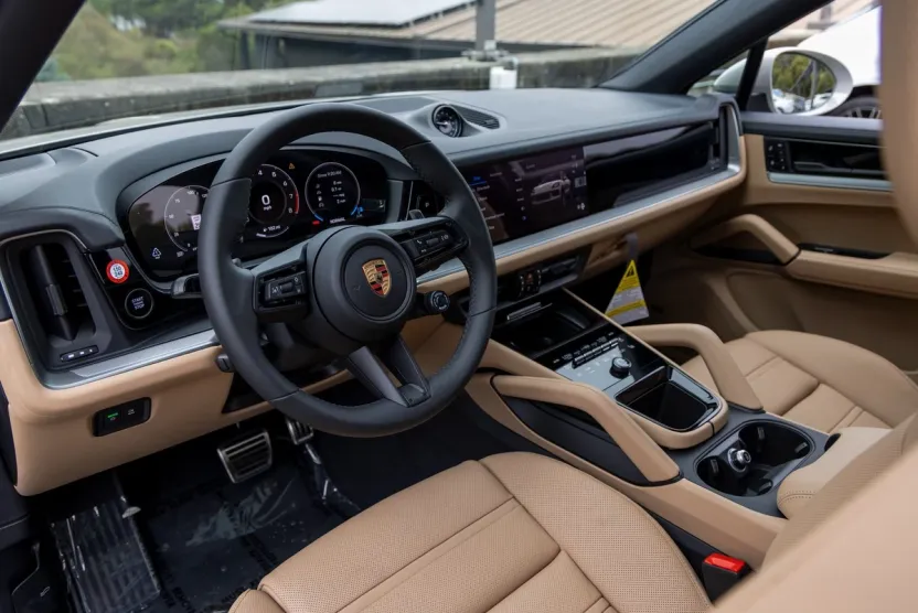 2026 Porsche Cayenne S Coupe photo 1