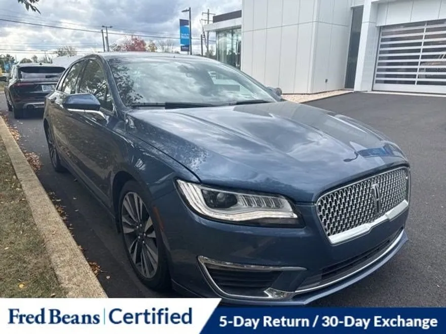 2018 Lincoln MKZ Reserve photo 1