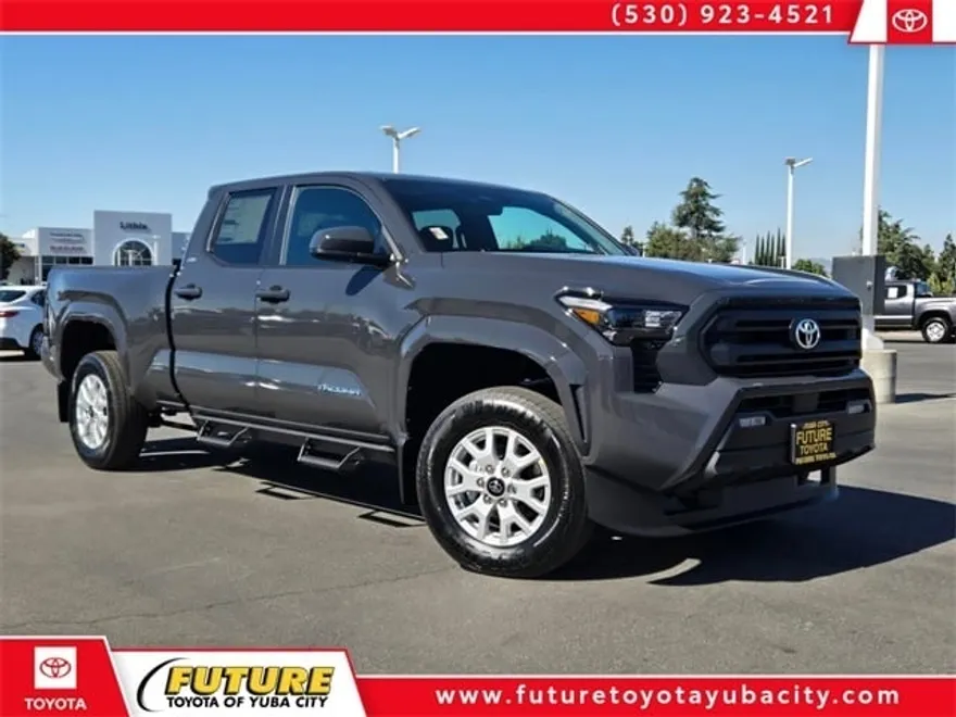 2025 Toyota Tacoma SR5 photo 1