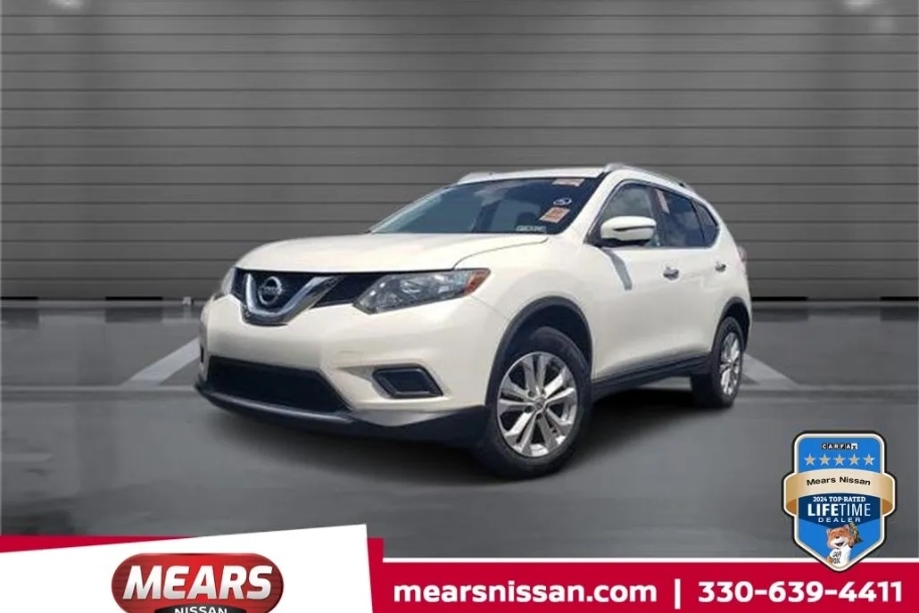 2016 Nissan Rogue SV photo 1