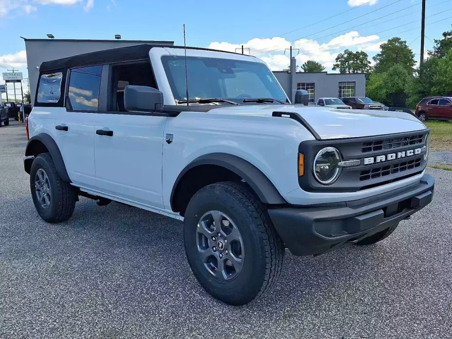 2025 Ford Bronco Big Bend photo 1