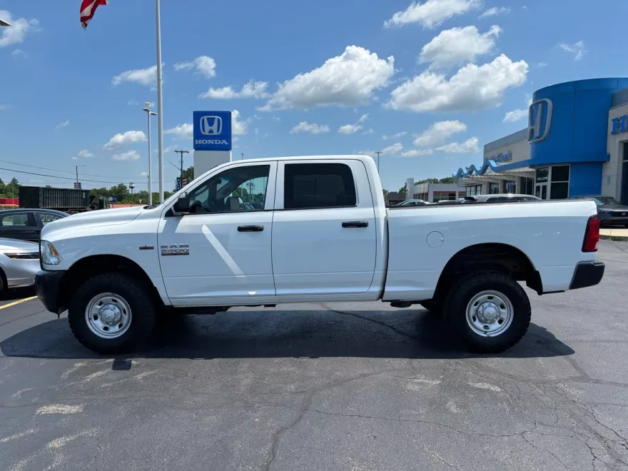 2014 Ram 2500 Tradesman photo 1