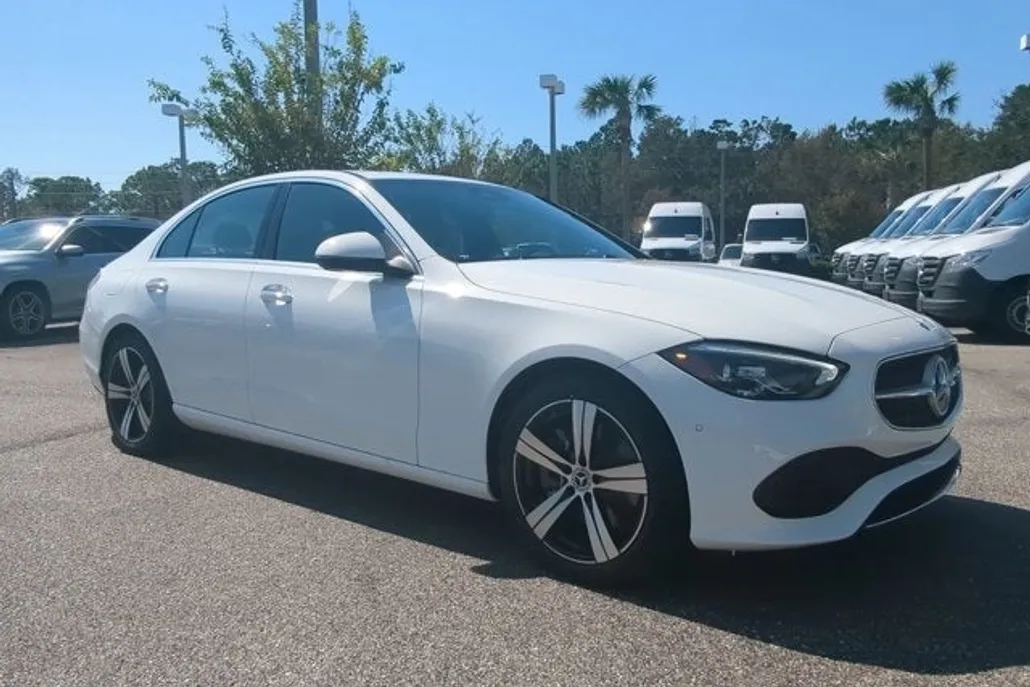 2025 Mercedes Benz C 300 photo 1