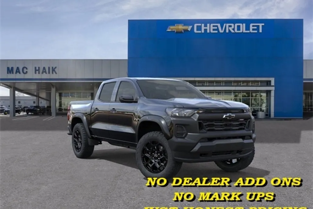 2026 Chevrolet Colorado Trail Boss photo 1