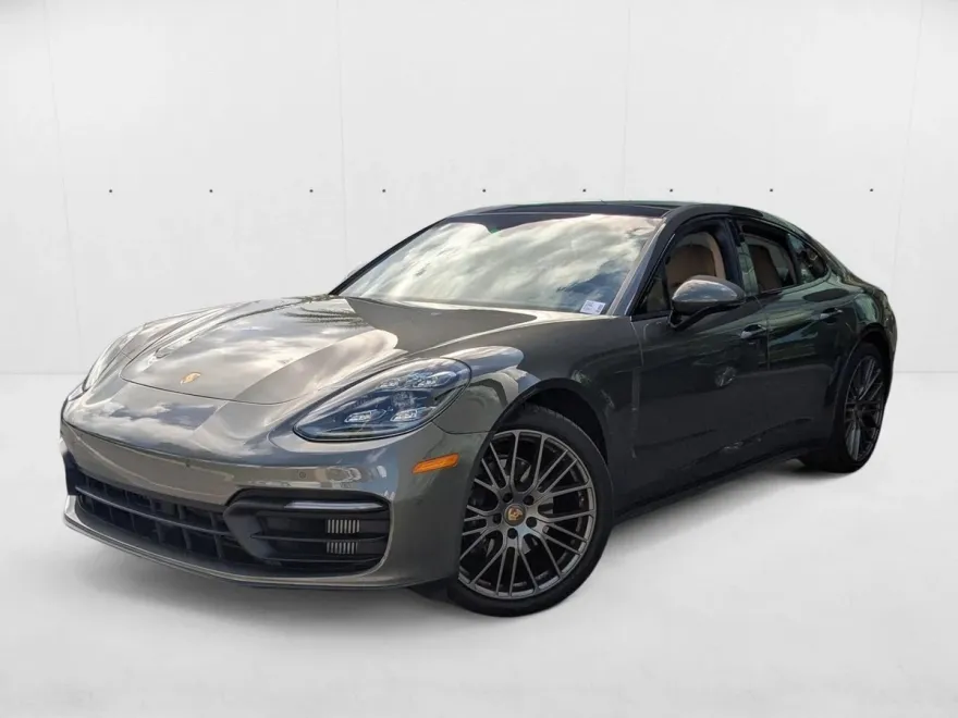 2022 Porsche Panamera Platinum photo 1