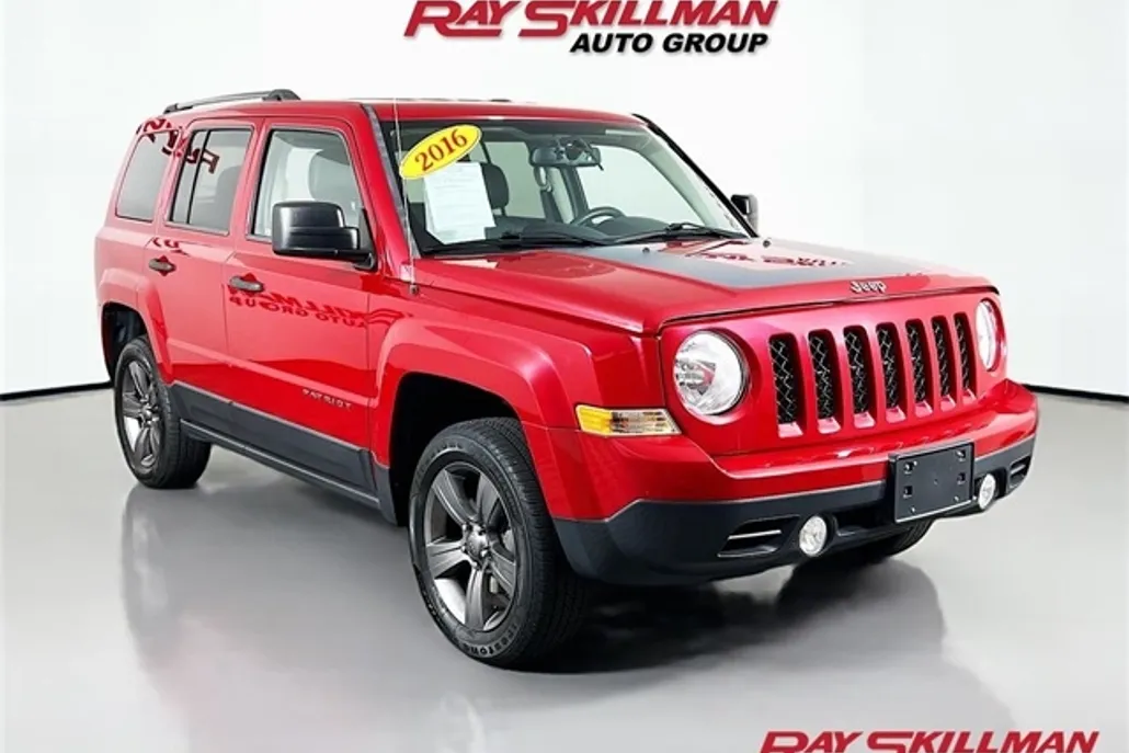 2016 Jeep Patriot Sport photo 1