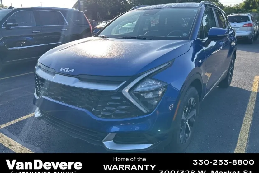 2023 Kia Sportage EX photo 1