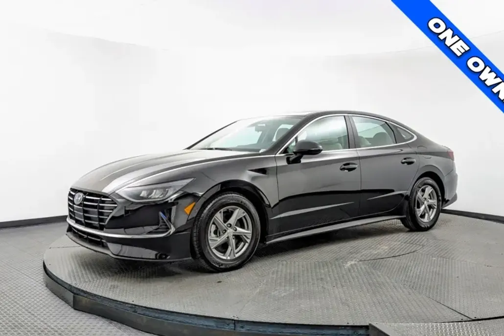 2023 Hyundai Sonata SE photo 1