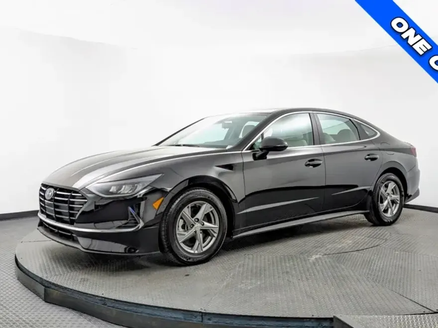2023 Hyundai Sonata SE photo 1