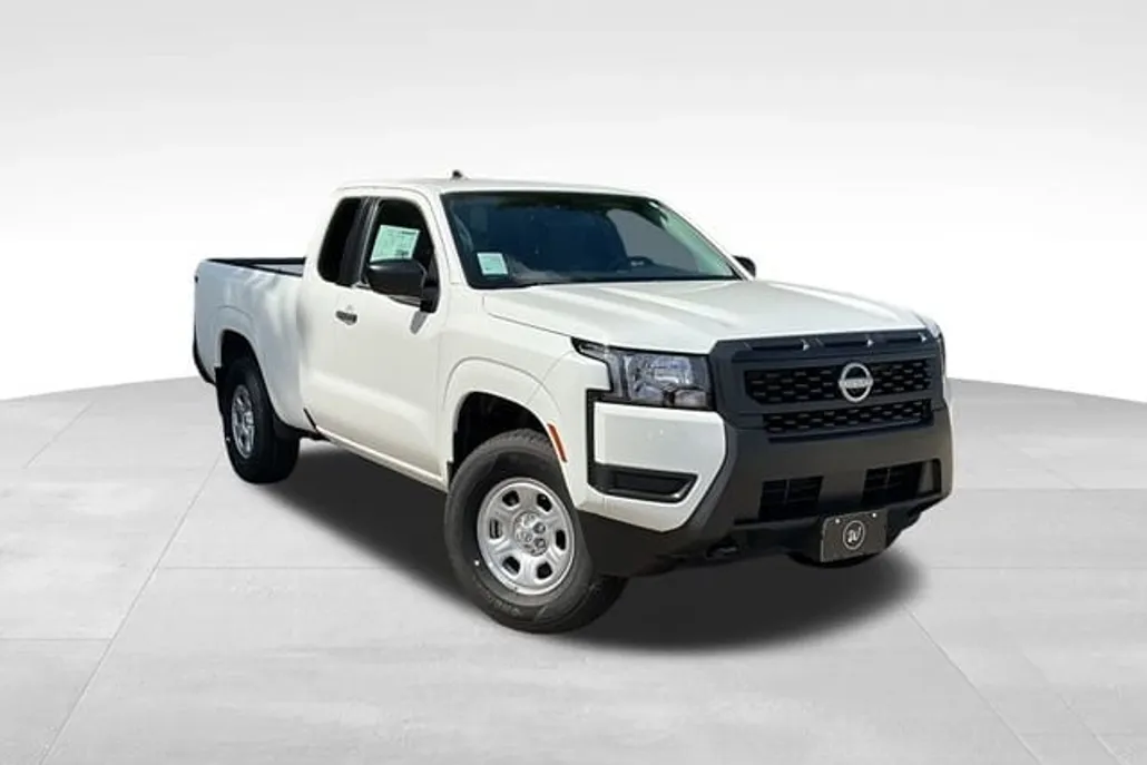 2025 Nissan Frontier S photo 1